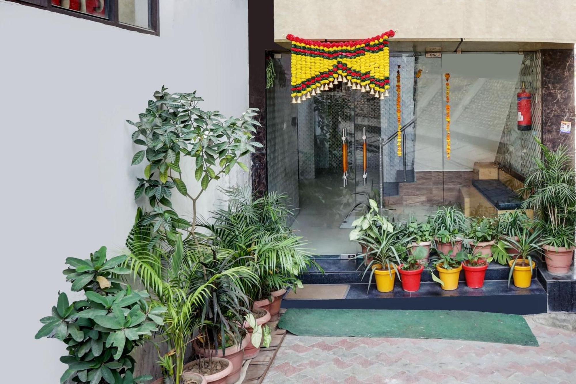 Hotel O Jammu Near Ragunath Bazaar Formerly Goodwill Екстериор снимка